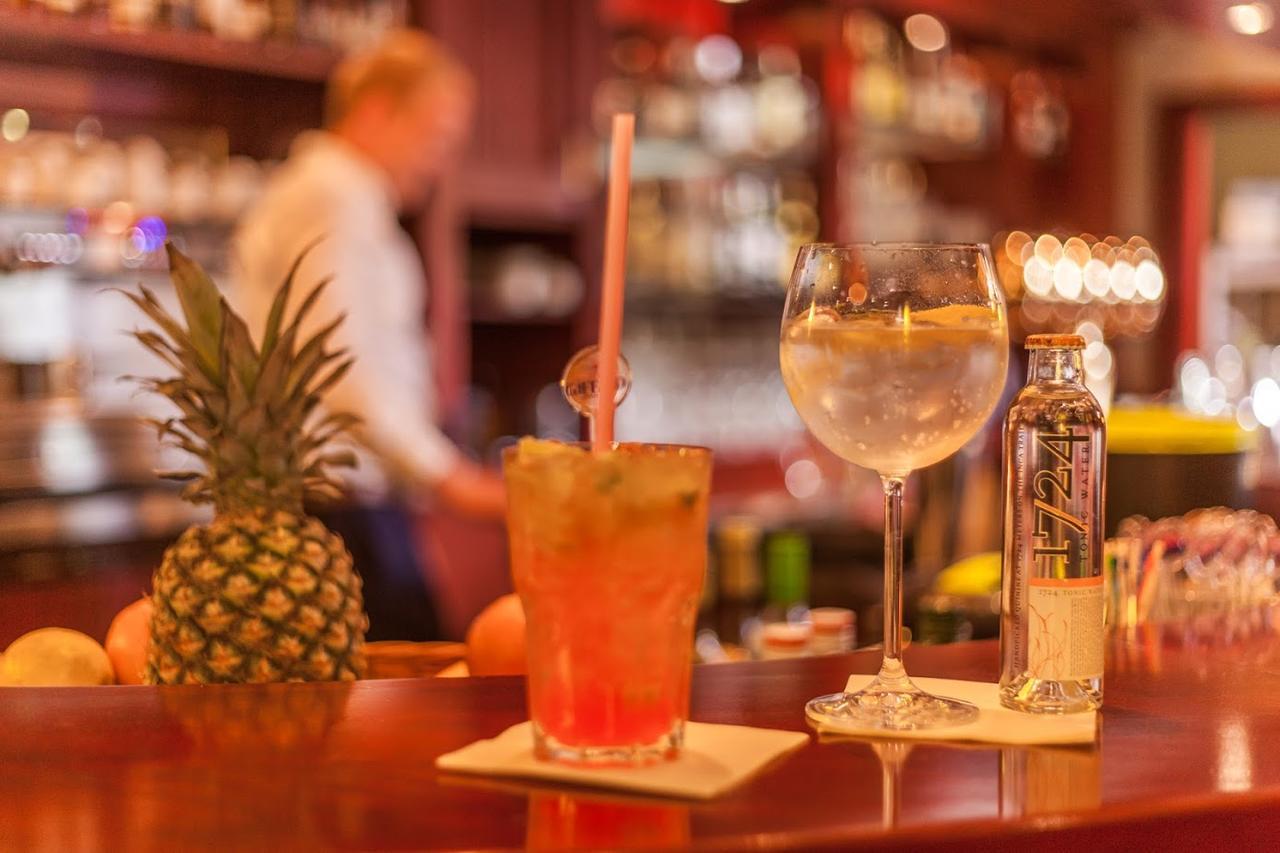 城市瓦卢瓦酒店 威廉港 外观 照片